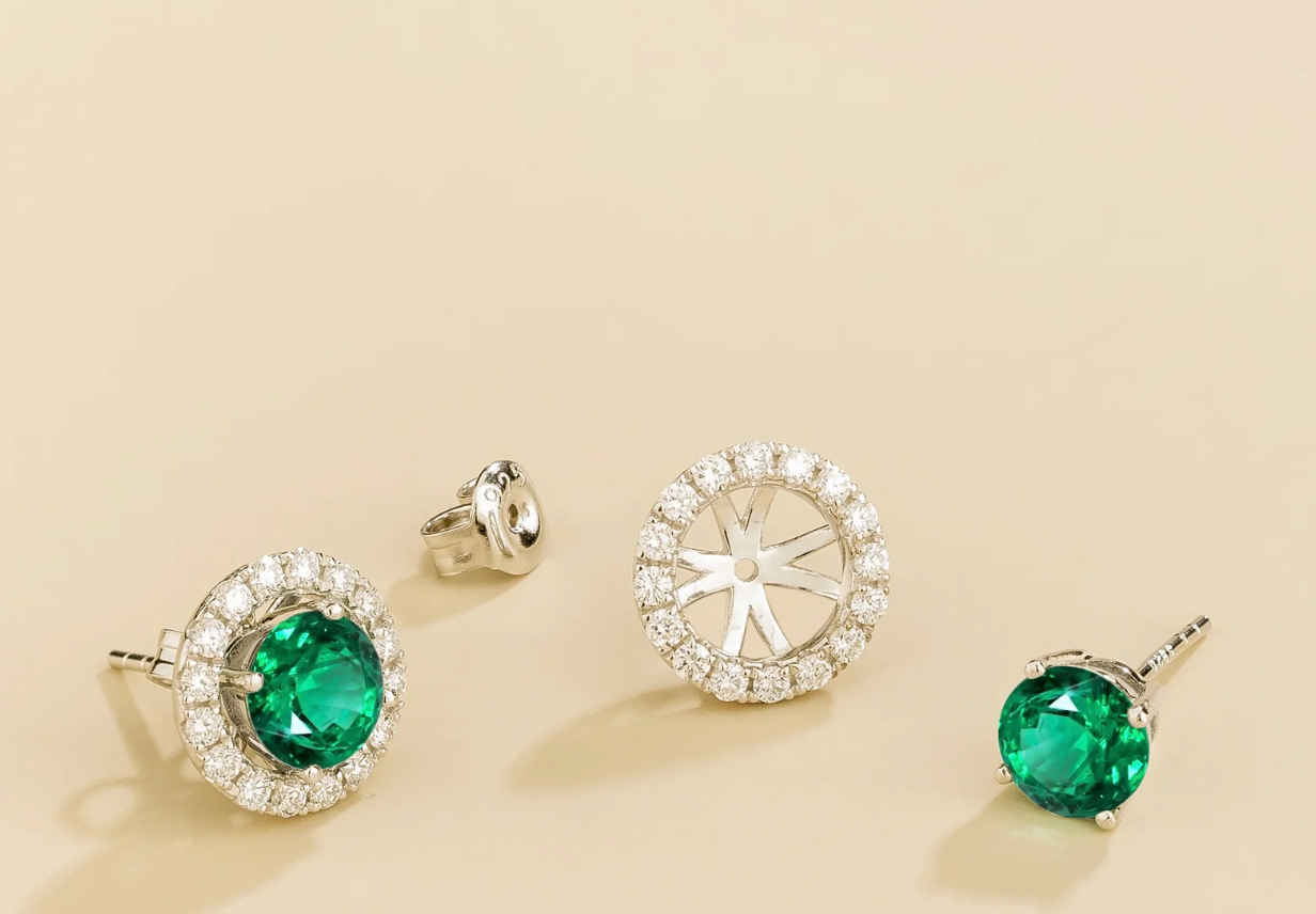 Emerald diamond earring